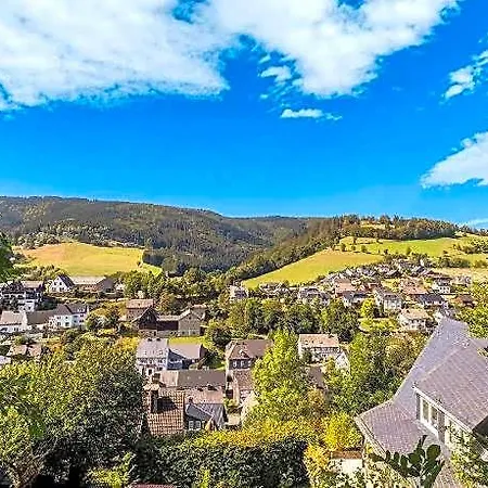 Moderne Am Wald In Schwalefeld Hotel